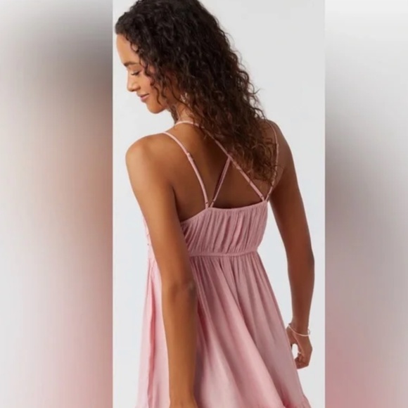 Francesca's Elegant Pink Lace Dress l Size L - Picture 2 of 6